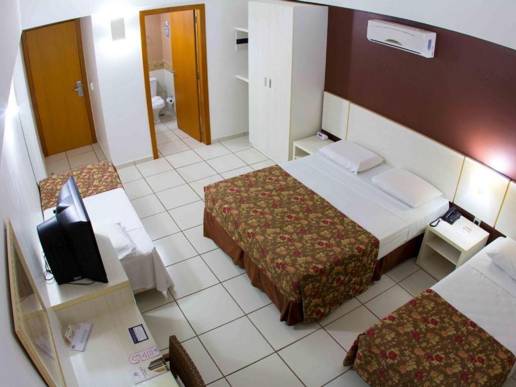 Le Jardin Hotel Com Promocao Em Outros Parques Caldas Novas Exterior foto